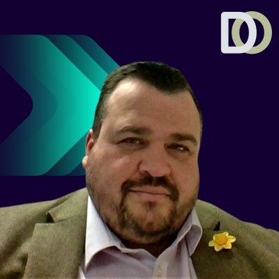 Dr Huw Davies